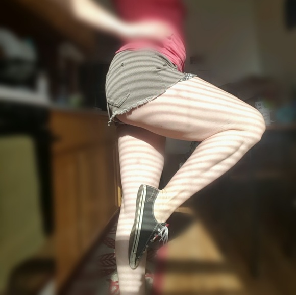 NWOT- cutoff denim jeans shorts - Picture 2 of 6